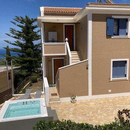 Villa Thea - Τhe View 1St Floor Ano Yerakarion ภายนอก รูปภาพ