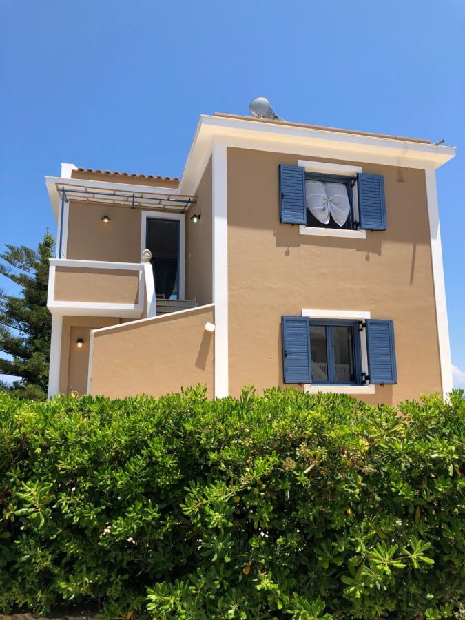 Villa Thea - Τhe View 1St Floor Ano Yerakarion ภายนอก รูปภาพ